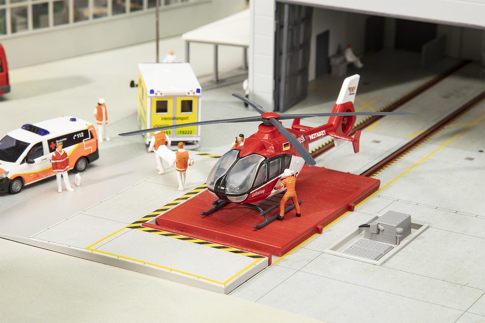 Omhoog gaan behalve voor Renderen Alles van Faller in H0 & N, de grootste collectie Faller bouwpakketten -  Faller H0 Helikopter EC135 Luchtredding 131020 kopen?